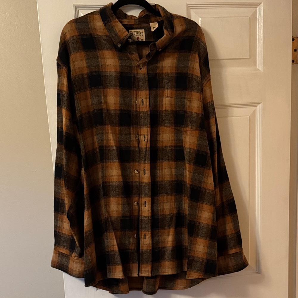 RedHead Black and Brown Plaid Button-Down Shirt